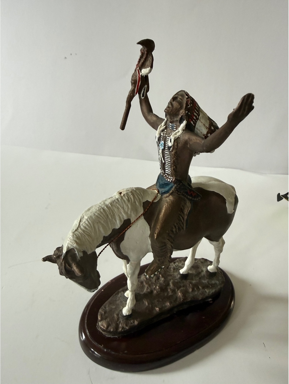 1993 Hamilton Collection Deliverance Chuck Ren Native American Horse Figurine